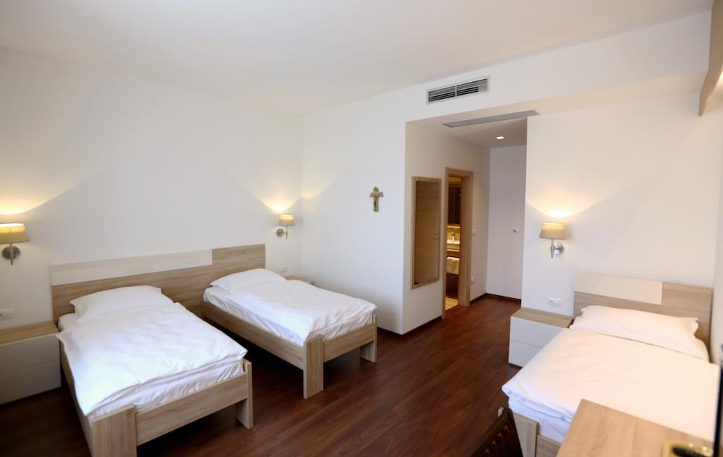 Hotel Quercus Меджугорье Номер фото